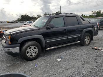  Salvage Chevrolet Avalanche