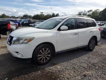  Salvage Nissan Pathfinder