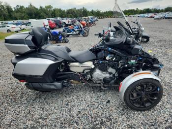  Salvage Can-Am Spyder
