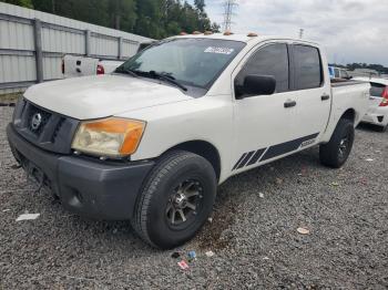  Salvage Nissan Titan