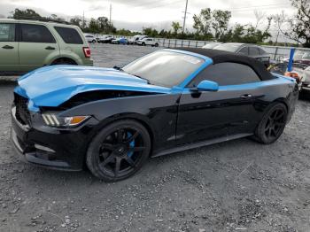  Salvage Ford Mustang