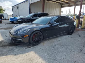  Salvage Porsche Panamera