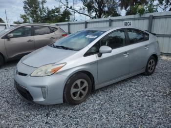  Salvage Toyota Prius