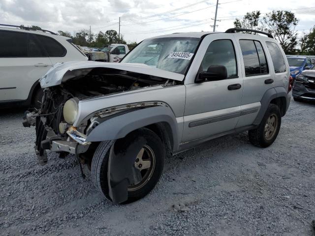  Salvage Jeep Liberty
