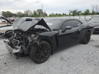  Salvage Dodge Challenger