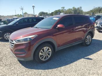  Salvage Hyundai TUCSON