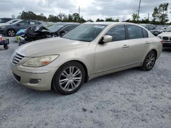  Salvage Hyundai Genesis