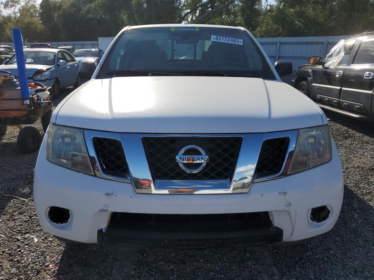 Nissan Frontier Sv Image 3