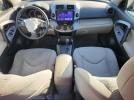 Toyota RAV4 Image 4