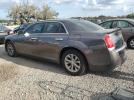 Chrysler 300 Touring Image 2