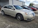 Chrysler 200 Touring Image 5