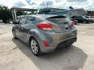 Hyundai VELOSTER Image 6