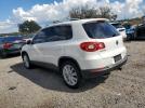 Volkswagen Tiguan S Image 4
