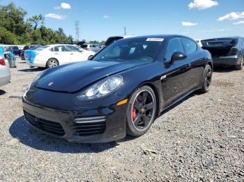  Salvage Porsche Panamera