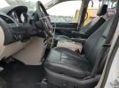 Chrysler Minivan Touring Image 4