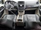 Chrysler Minivan Touring Image 7