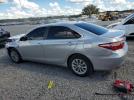 Toyota Camry Le Image 6