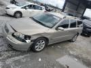 Volvo V70 Fwd Image 1