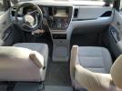 Toyota Sienna Image 4