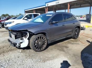  Salvage Mercedes-Benz GLA