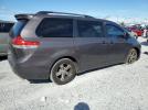 Toyota Sienna Le Image 2