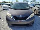 Toyota Sienna Le Image 7