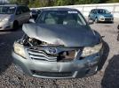 Toyota Camry Base Image 3