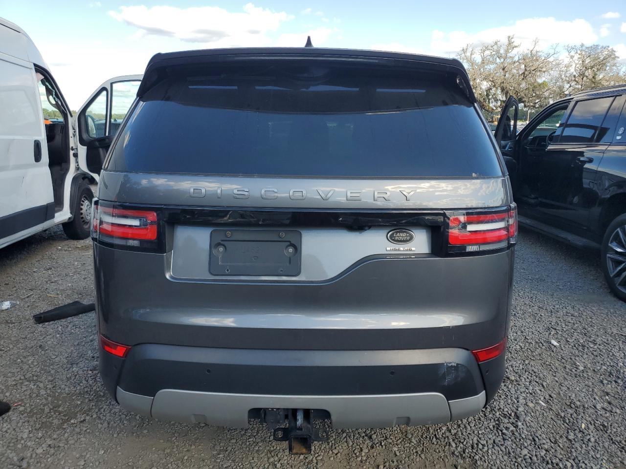 Land Rover Discovery Hse Image 10