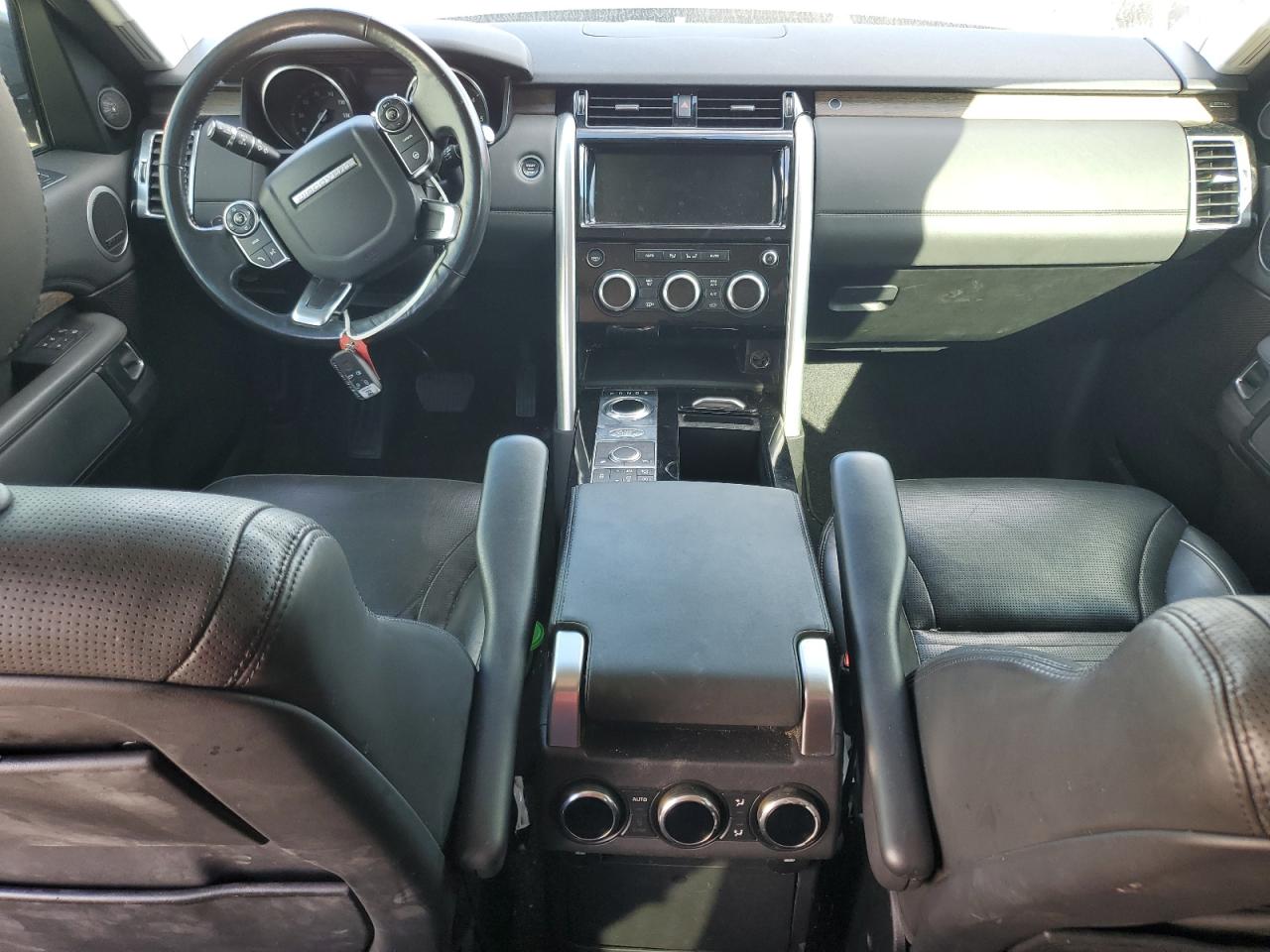 Land Rover Discovery Hse Image 12