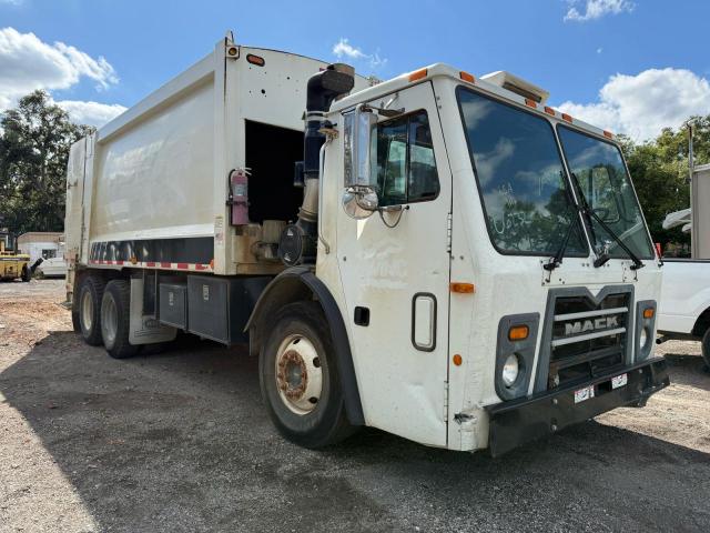  Salvage Mack 600 Leu600