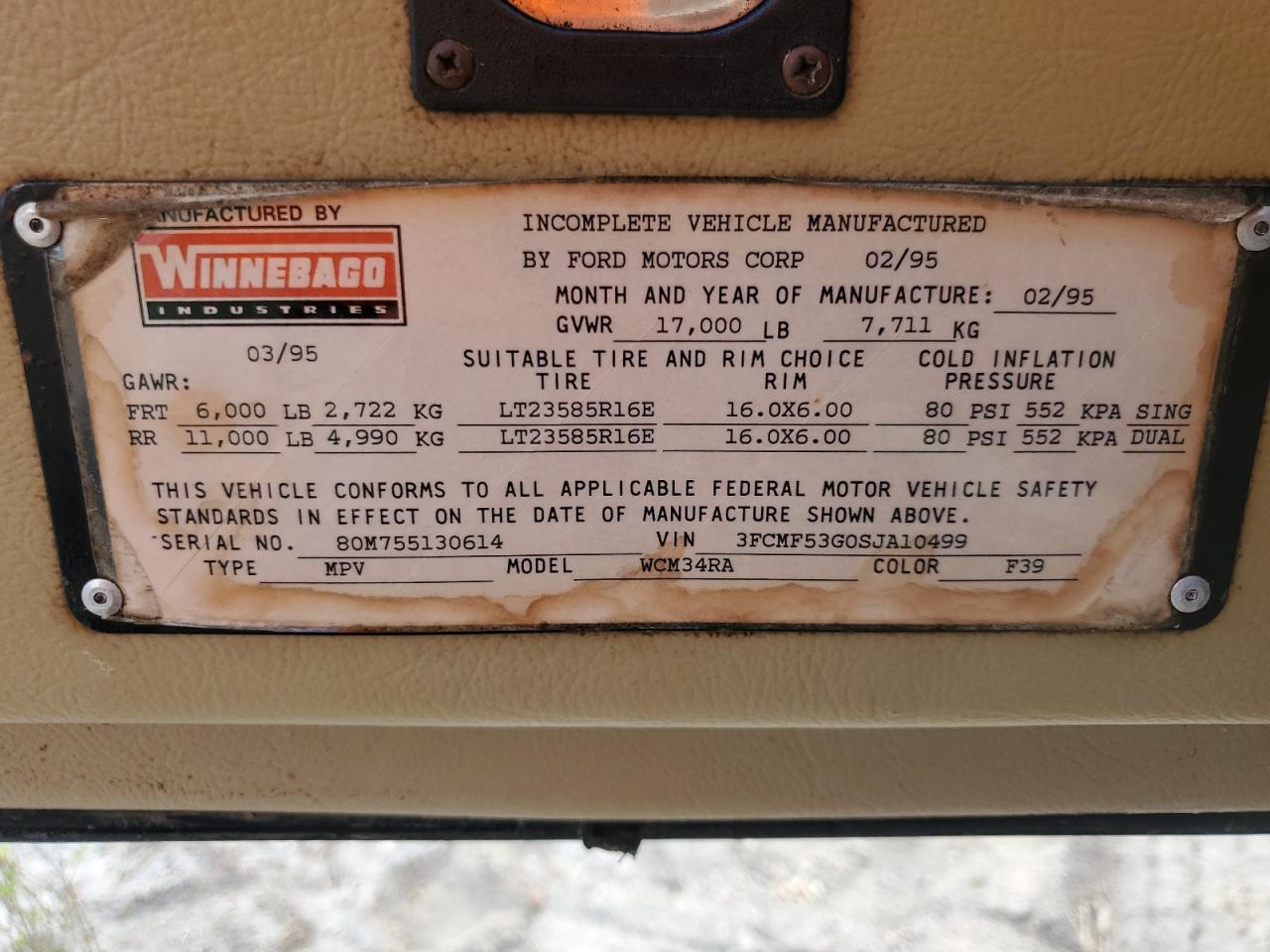 Winnebago Traveltrlr Super Duty Image 9