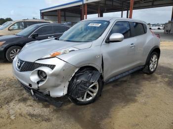  Salvage Nissan JUKE
