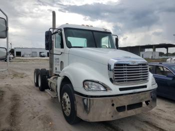  Salvage Freightliner Convention