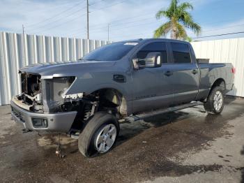  Salvage Nissan Titan