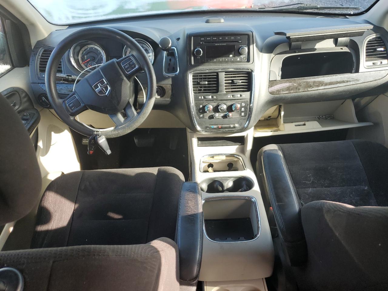 Dodge Caravan Sxt Image 7