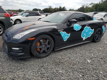  Salvage Nissan Gtr