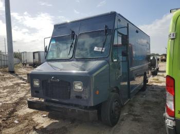  Salvage Freightliner Chassis M