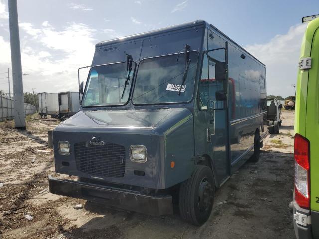  Salvage Freightliner Chassis M