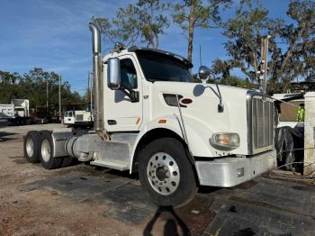  Salvage Peterbilt 567