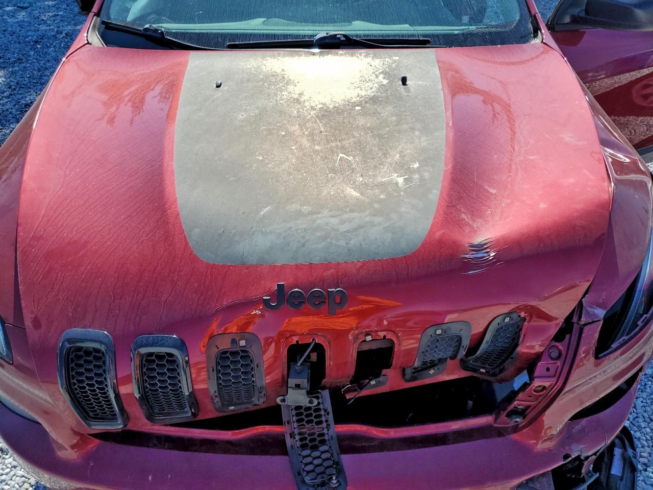 Jeep Grand Cherokee Sport Image 8