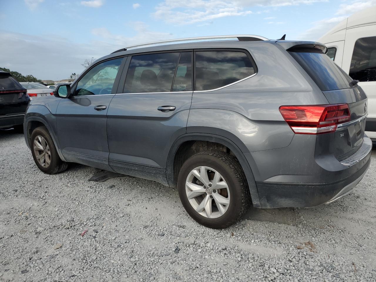 Volkswagen Atlas Se Image 13