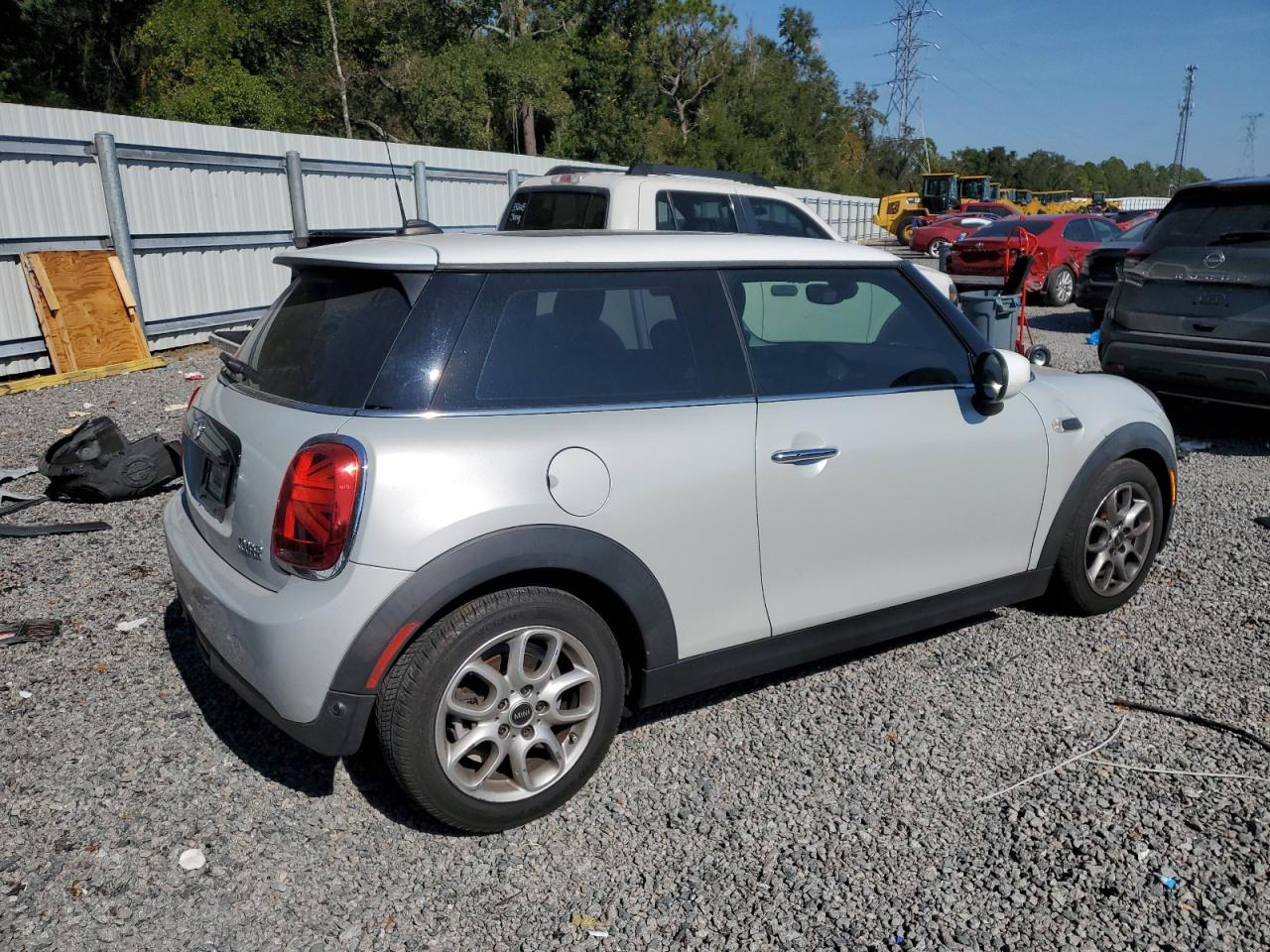 MINI Cooper Image 12