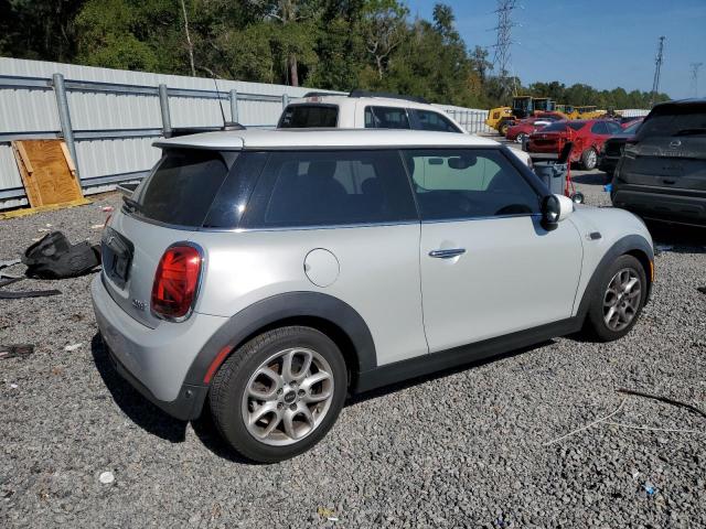 MINI Cooper Image 12