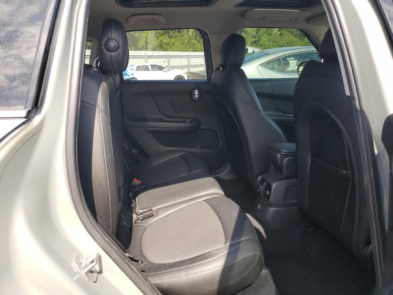 MINI Cooper Countryman Image 4