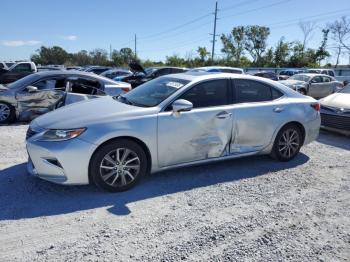  Salvage Lexus Es