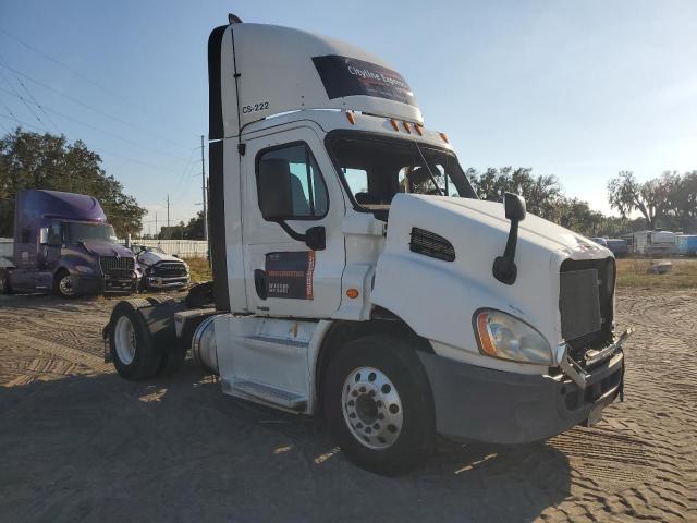  Salvage Freightliner Cascadia