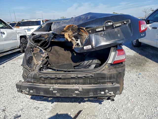 Toyota Camry Base Image 8