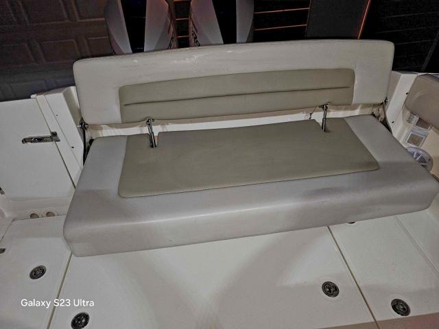 Boston Whaler Other Image 4