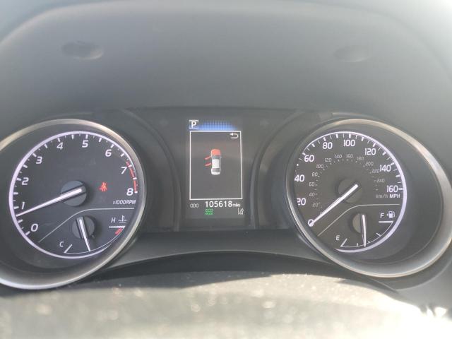 Toyota Camry Se Image 10