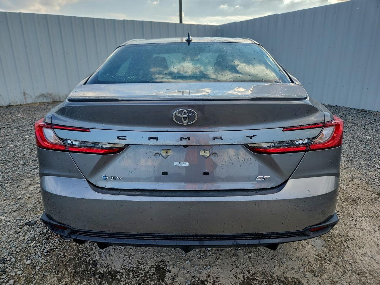 Toyota Camry Xse Image 7